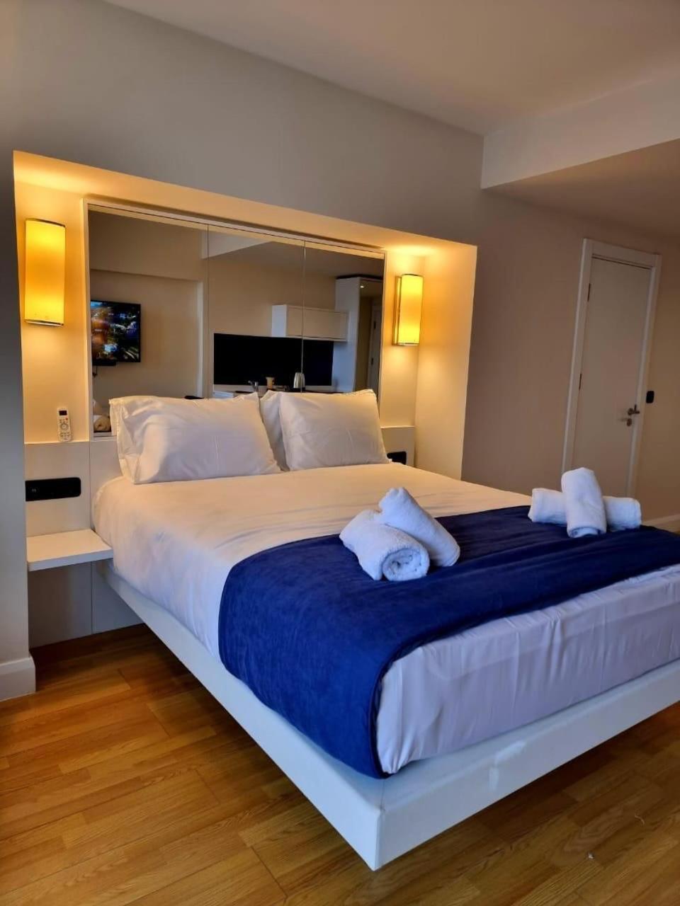 Orbi City Amazing Apartments Batumi Exterior foto